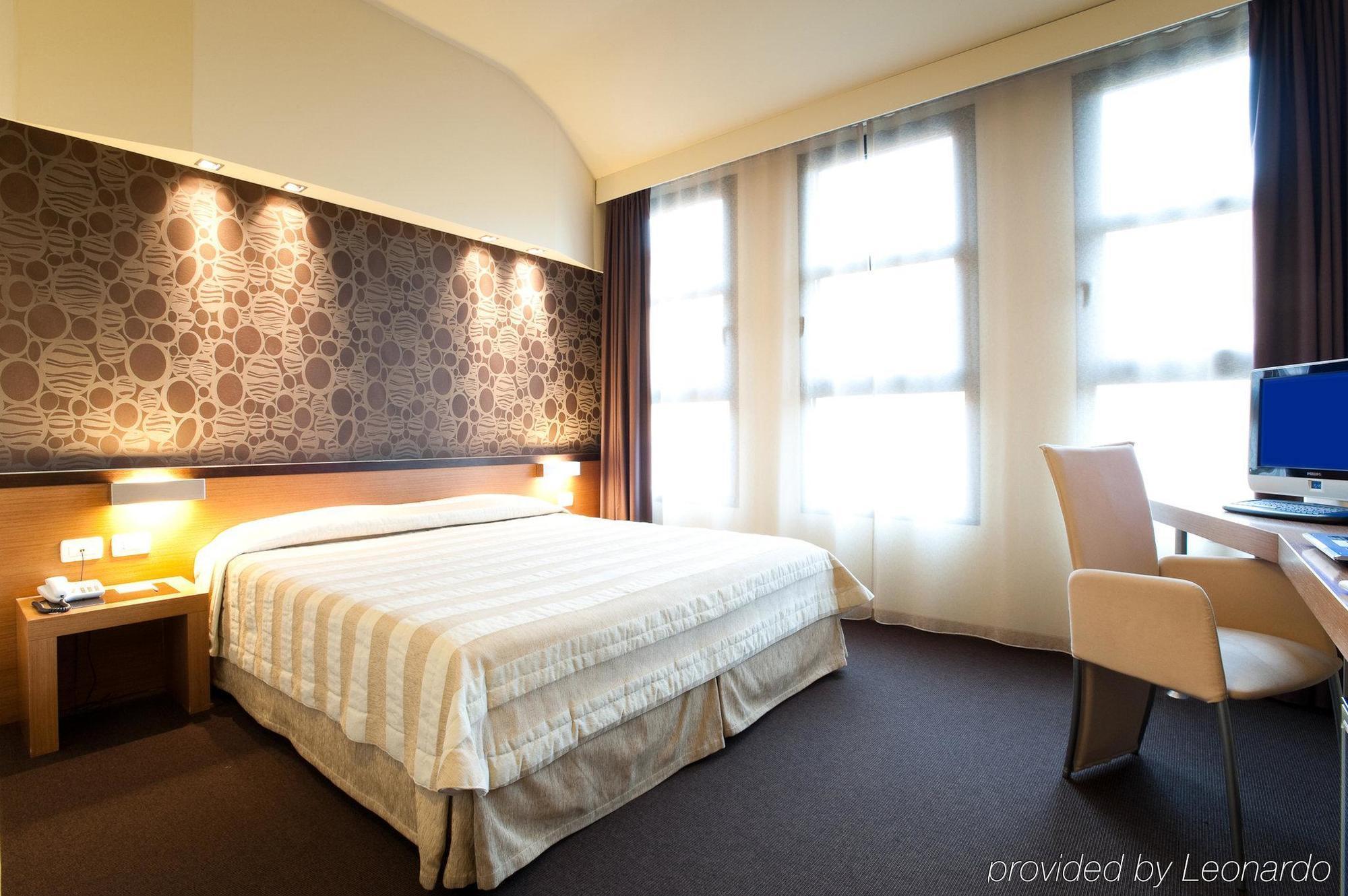 Hc3 ホテル ボローニャ 部屋 写真